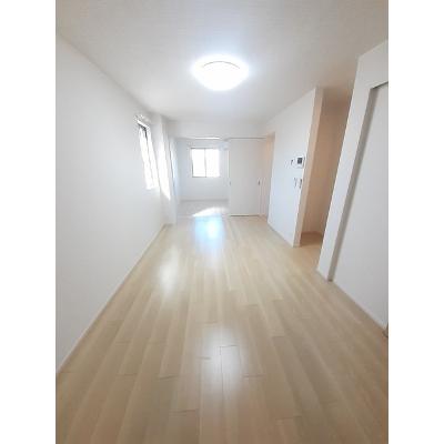 レジデンス北岩田　Ⅱ 101【管理NO：1-027479801-01010】 ★家具家電は申し込み後に搬入します★の物件写真2