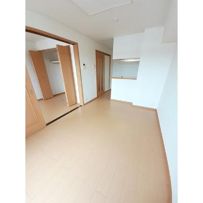 サニー　フォレスト 203【管理NO：1-014846001-02030】 ★家具家電は申し込み後に搬入します 2026年08月上旬入居可能の物件写真2