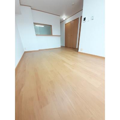 ストラーレ　牛川 103【管理NO：1-013192501-01030】 ★家具家電は申し込み後に搬入しますの物件写真2