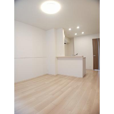 サンレジデンス 105【管理NO：1-028406001-01040】 ★家具家電は申し込み後に搬入しますの物件写真2