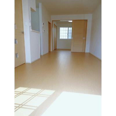 レスペランス 101【管理NO：1-020894701-01010】 ★家具家電は申し込み後に搬入します★の物件写真2