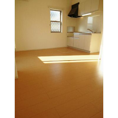 アイランド花月　Ⅱ 103【管理NO：1-018846301-01030】 ★家具家電は申し込み後に搬入します★の物件写真2
