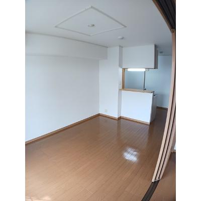宇塚ハイツ 201【管理NO：1-013966301-02010】 ★家具家電は申し込み後に搬入しますの物件写真2
