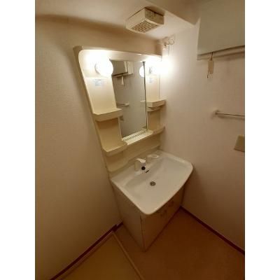 コメコメ・ハウス 105【管理NO：1-013379801-01040】 ★家具家電は申し込み後に搬入しますの物件写真6