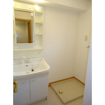 ロイヤル　イースト 208【管理NO：1-011842101-02070】 ★家具家電は申し込み後に搬入します★の物件写真6