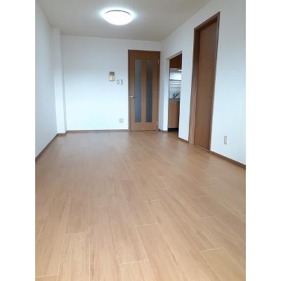 グラディオ　牛川 301【管理NO：1-011551001-03010】 ★家具家電は申し込み後に搬入します 2026年07月中旬入居可能の物件写真2