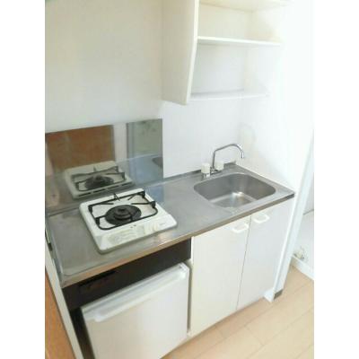 プラザ９９９ 102【管理NO：1-009638401-01020】 ★家具家電は申し込み後に搬入します★ ★2026年11月下旬入居可能★の物件写真3