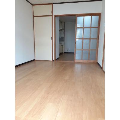 ＹＭシャトー 203【管理NO：1-003728001-02030】 ★家具家電は申し込み後に搬入しますの物件写真2