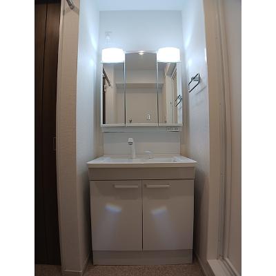 サンシャイン　フラワー 101【管理NO：1-027389401-01010】 ★家具家電は申し込み後に搬入しますの物件写真6