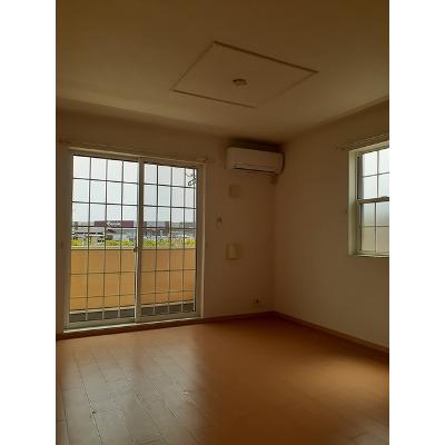 アヤソフィヤ　Ⅱ 105【管理NO：1-016926202-01040】 ★家具家電は申し込み後に搬入します★ ★2026年08月下旬入居可能★の物件写真2