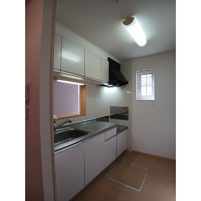 サンウィッシュ　Ｂ 101【管理NO：1-015484202-01010】 ★家具家電は申し込み後に搬入します 2026年08月上旬入居可能の物件写真3