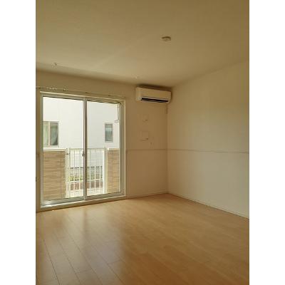 コッティ国府 103【管理NO：1-024191501-01030】 ★家具家電は申し込み後に搬入します 2026年07月上旬入居可能の物件写真2