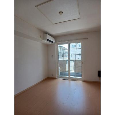 ブルックサイドビレッジ　Ⅱ 102【管理NO：1-015662202-01020】 ★家具家電は申し込み後に搬入します★の物件写真2