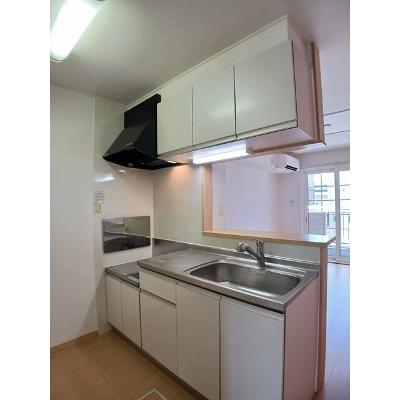 ブルックサイドビレッジ　Ⅱ 102【管理NO：1-015662202-01020】 ★家具家電は申し込み後に搬入します★の物件写真3
