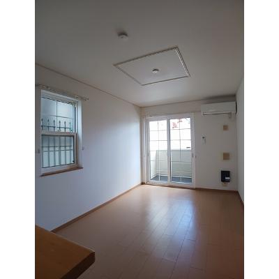 サンフラワー 103【管理NO：1-015268001-01030】 ★家具家電は申し込み後に搬入します★の物件写真2