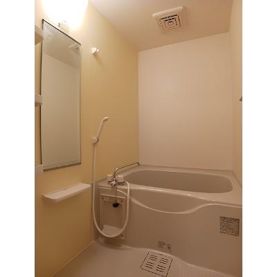 カーサ　ヴィアーレ 105【管理NO：1-015054801-01040】 ★家具家電は申し込み後に搬入します★の物件写真4