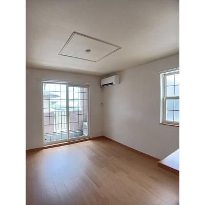 ソレイユ　２３ 101【管理NO：1-013988801-01010】 ★家具家電は申し込み後に搬入します 2026年07月中旬入居可能の物件写真2
