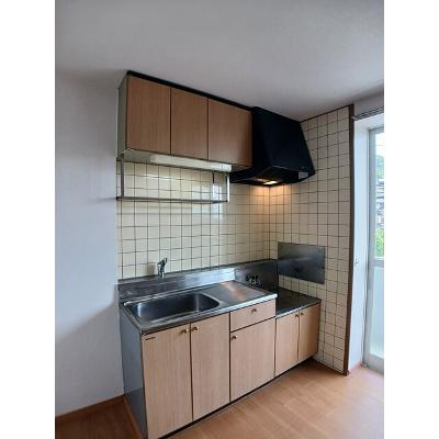 アンシャンテＭ２ 202【管理NO：1-007793301-02020】 ★家具家電は申し込み後に搬入しますの物件写真3