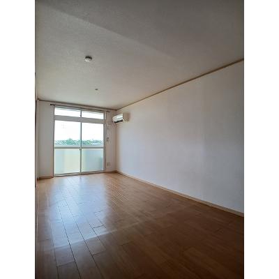 サン御国 202【管理NO：1-001865701-02020】 ★家具家電は申し込み後に搬入しますの物件写真2