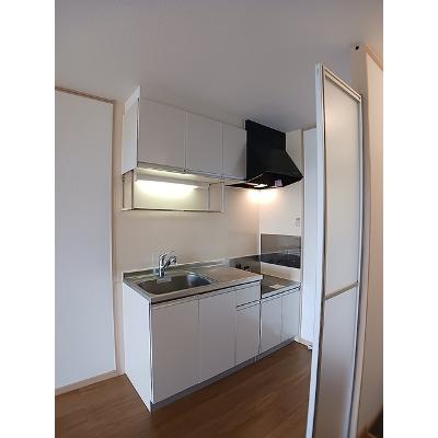 サン御国 202【管理NO：1-001865701-02020】 ★家具家電は申し込み後に搬入しますの物件写真3