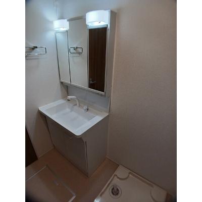 ラトゥール・エヌ 102【管理NO：1-027469401-01020】 ★家具家電は申し込み後に搬入しますの物件写真6