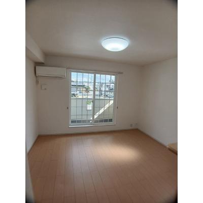 グリーンジュネス 202【管理NO：1-016339801-02020】 ★家具家電は申し込み後に搬入します★の物件写真2