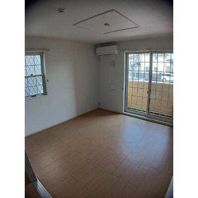 シャローム 103【管理NO：1-017613201-01030】 ★家具家電は申し込み後に搬入しますの物件写真2