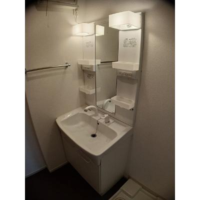 シャローム 103【管理NO：1-017613201-01030】 ★家具家電は申し込み後に搬入しますの物件写真6