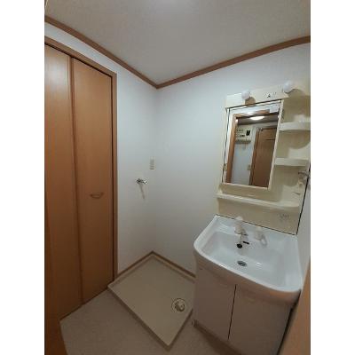 リフティー井上Ａ 101【管理NO：1-012108401-01010】 ★家具家電は申し込み後に搬入しますの物件写真6