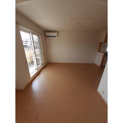 ラ・カーサ 201【管理NO：1-016149301-02010】 ★家具家電は申し込み後に搬入します★の物件写真2