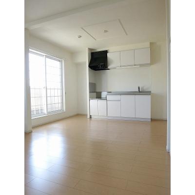 プリムラⅡ 202【管理NO：1-019255901-02020】 ★家具家電は申し込み後に搬入しますの物件写真2