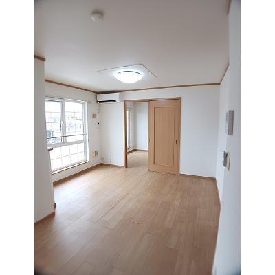 Ｍｉｌｋｙ　Ｗａｙ 203【管理NO：1-012923001-02030】 ★家具家電は申し込み後に搬入します★の物件写真2