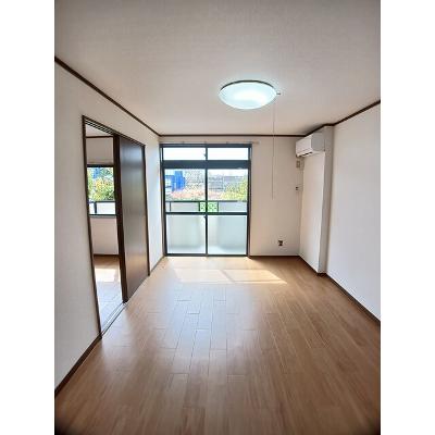 ヴェルチェ 102【管理NO：1-011758701-01020】 ★家具家電は申し込み後に搬入しますの物件写真2