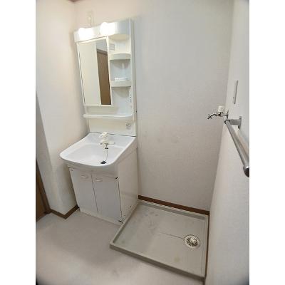 シャルマン横須賀 102【管理NO：1-011550201-01020】 ★家具家電は申し込み後に搬入しますの物件写真6