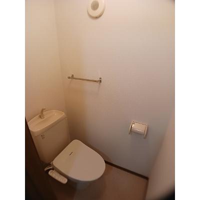 アビタシオン　キク 203【管理NO：1-011421701-02030】 ★家具家電は申し込み後に搬入しますの物件写真5