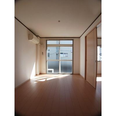 エルディムＢ 103【管理NO：1-003888601-01030】 ★家具家電は申し込み後に搬入しますの物件写真2