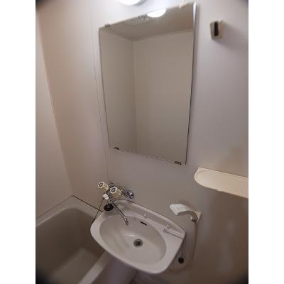 エルディムＢ 103【管理NO：1-003888601-01030】 ★家具家電は申し込み後に搬入しますの物件写真6