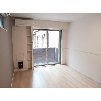 シャルール伏屋 101【管理NO：1-027535101-01010】 ★家具家電は申し込み後に搬入しますの物件写真2