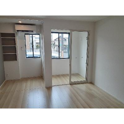ジュネス 102【管理NO：1-026535701-01020】 ★家具家電は申し込み後に搬入しますの物件写真2