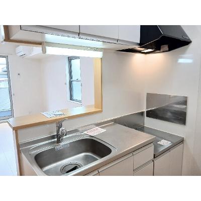 プリムローズ　Ⅱ 105【管理NO：1-017761602-01040】 ★家具家電は申し込み後に搬入しますの物件写真3