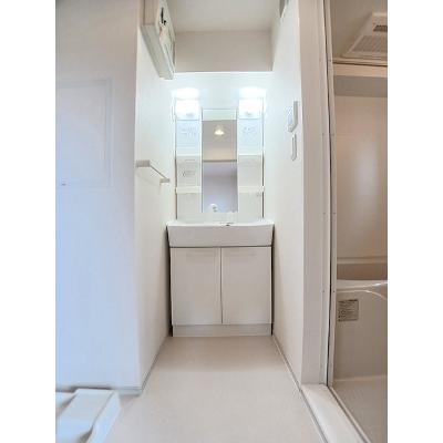 アルバーダ　Ⅱ 303【管理NO：1-017502802-03030】 ★家具家電は申し込み後に搬入します★の物件写真6