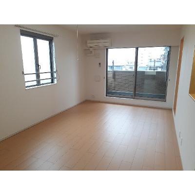 アルバーダ　Ⅱ 301【管理NO：1-017502802-03010】 ★家具家電は申し込み後に搬入します★ ★2026年08月中旬入居可能★の物件写真2