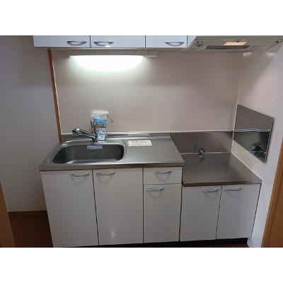 レジデンスＫー１ 503【管理NO：1-013543301-05030】 ★家具家電は申し込み後に搬入しますの物件写真3