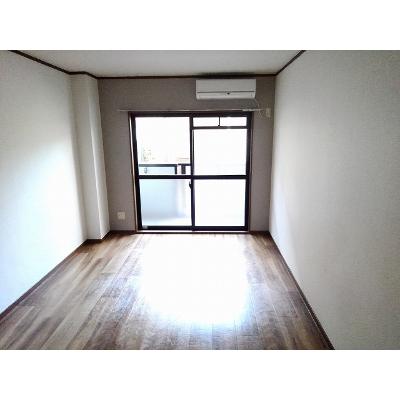 ヴィクトワール 105【管理NO：1-007981501-01040】 ★家具家電は申し込み後に搬入します★の物件写真2