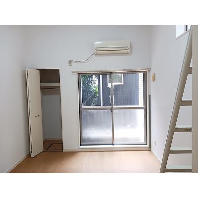 アビー・ロード 105【管理NO：1-099395501-01040】 ★家具家電は申し込み後に搬入しますの物件写真2
