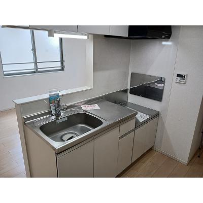 フレスクーラ　Ａ 301【管理NO：1-022370801-03010】 ★家具家電は申し込み後に搬入します★の物件写真3
