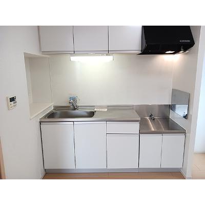 カーサ　セレノ 201【管理NO：1-018745501-02010】 ★家具家電は申し込み後に搬入しますの物件写真3