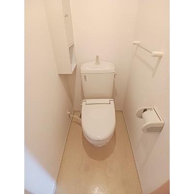ミレフィオーリ 203【管理NO：1-018316501-02030】 ★家具家電は申し込み後に搬入します★の物件写真5
