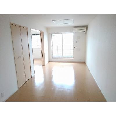 アンジュ　Ⅱ 203【管理NO：1-014969201-02030】 ★家具家電は申し込み後に搬入しますの物件写真2