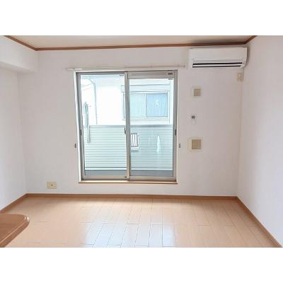 ルミエール 206【管理NO：1-014957401-02050】 ★家具家電は申し込み後に搬入します★の物件写真2